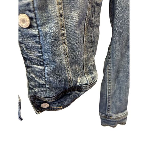 Mossimo Women's Distressed Denim Jacket Blue Size M Casual Long Sleeve - Picture 4 of 11